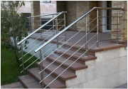 montaje y reparación de barandillas